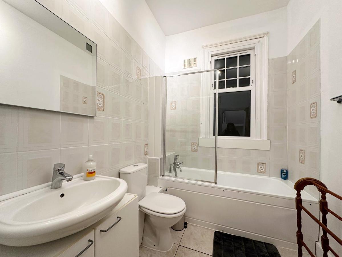 Hannah Place Near Finsbury Park - 4 Double Beds, Ideal For Families, Max 8 People London Eksteriør billede